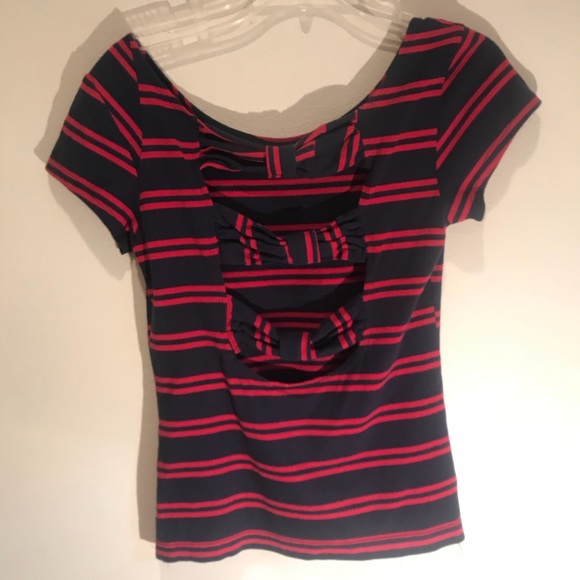 Urban Outfitters UO Urban Renewal bow back shirt - Picture 2 of 3